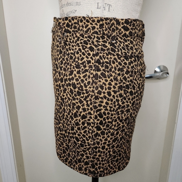 Vintage 90s Cheetah Mini Skirt - Picture 3 of 10